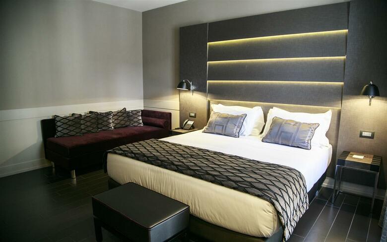 Rome Style Hotel