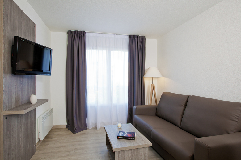 Hotel Apt Sejours Et Affaires Reims Residence Clair
