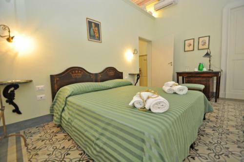 Palazzo De Donatis B&B