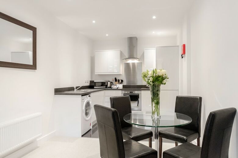 Roomspace Serviced Apartments - Nouvelle House