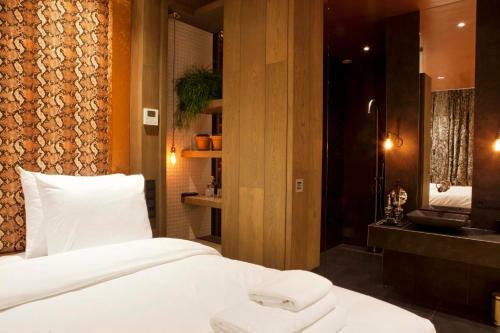Hotel Manzo's Suites