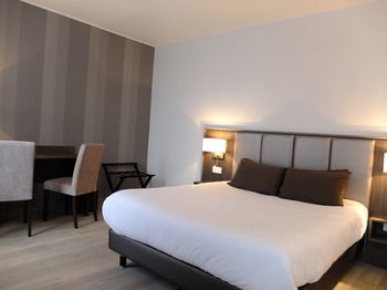Hotel De Flore