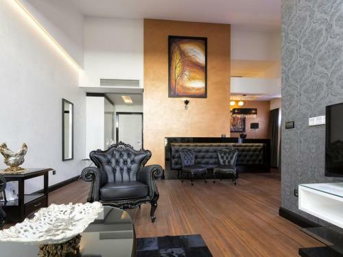 Nova City Hotel Signature Collection