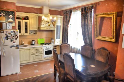 Apartment Kamennaya 1