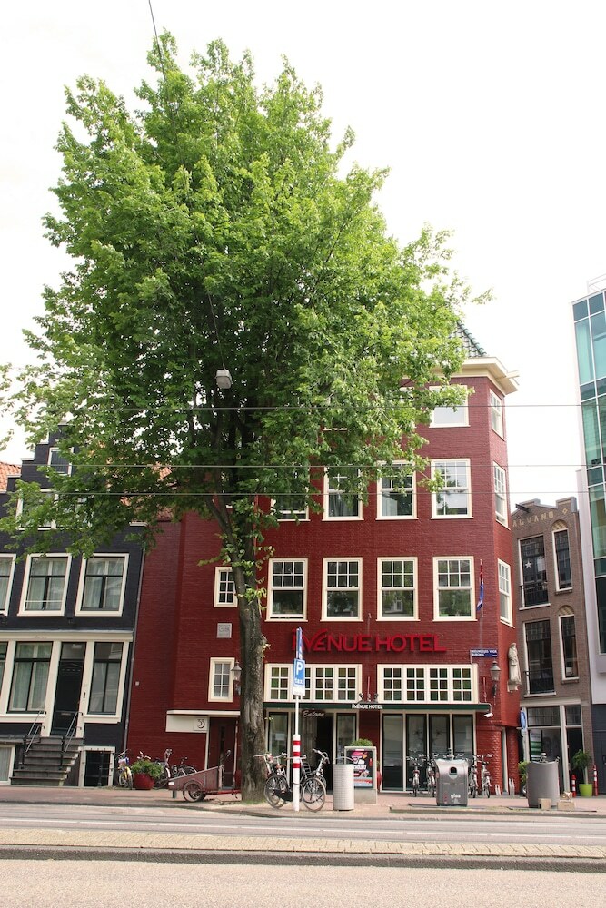 Hotel Avenue