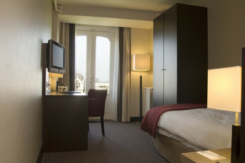 Hotel NH Amsterdam Schiller