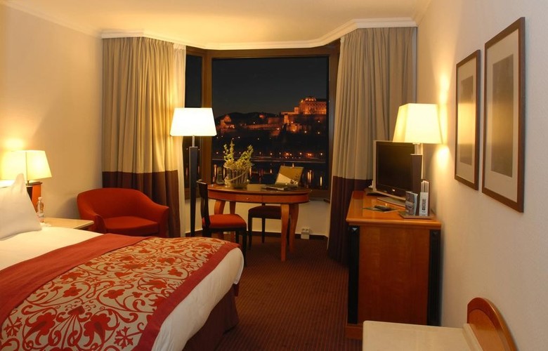 Hotel Sofitel Budapest Chain Bridge