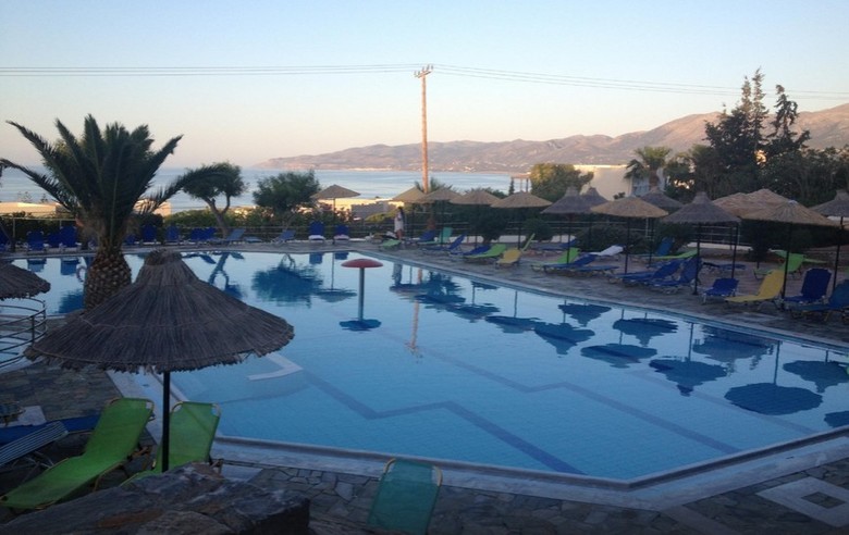Semiramis Village Hotel