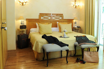 Hotel Chateau De Brindos