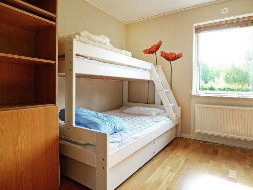 One-bedroom Holiday Home In Rockneby