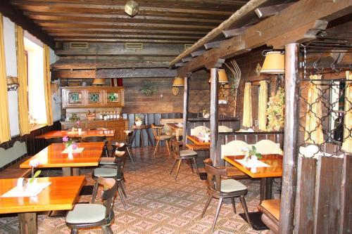 Hotel Sch�ne Aussicht