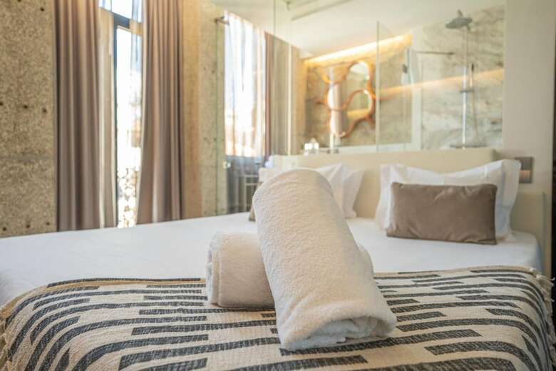 Hostal Charm Guesthouse Douro