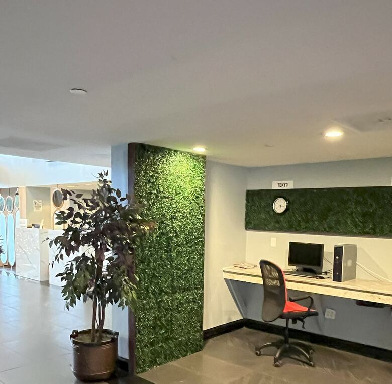 Grand Hotel Orlando At Universal Blvd