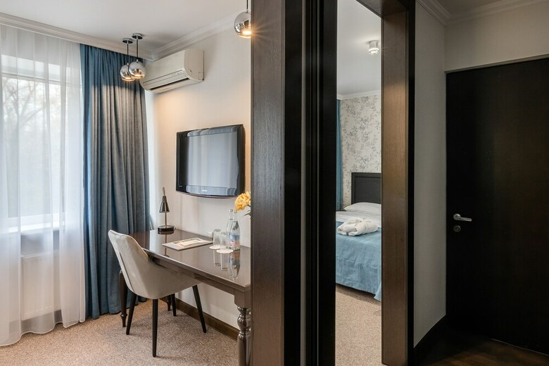 Jardin Park Hotel