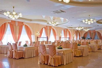 Amaks Congress Hotel