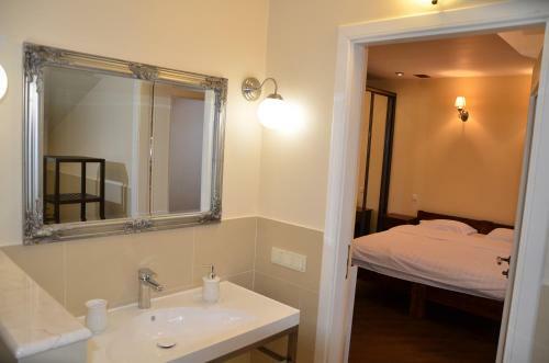 Hostal Hotel Mp