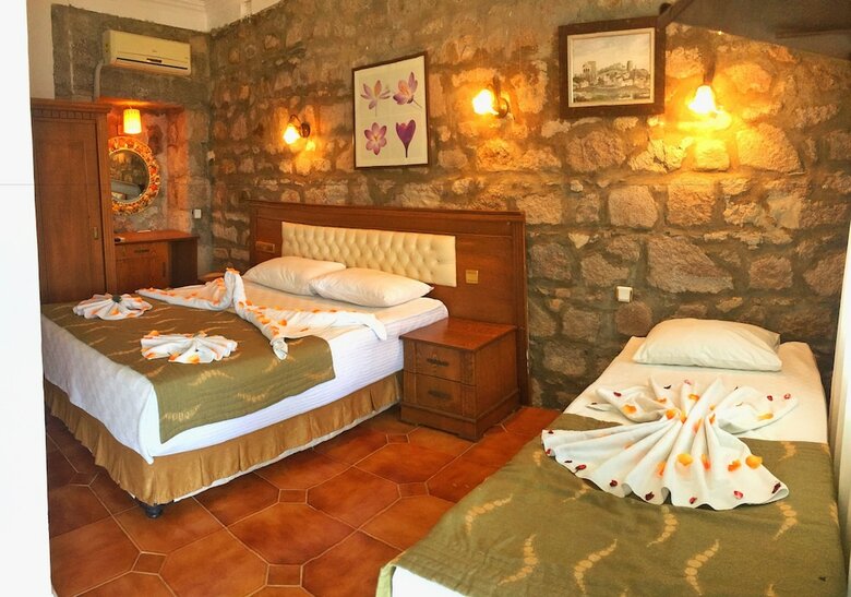 Albergue Aristo Pension