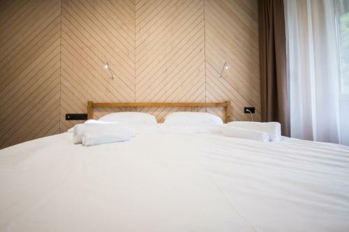 Hotel Izumrud