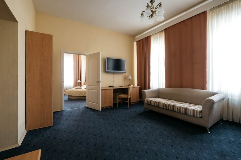 Yekaterinburg-tsentralny Hotel
