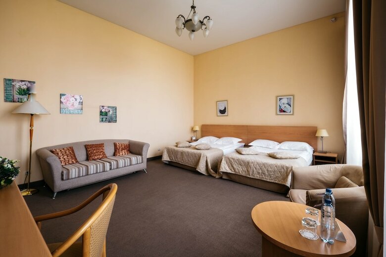 Yekaterinburg-tsentralny Hotel