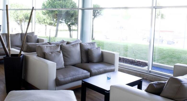 Hotel TRYP Porto Expo