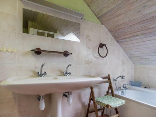 Maison De Vacances - Le Vieil Baug�