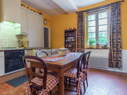 Maison De Vacances - Le Vieil Baug�