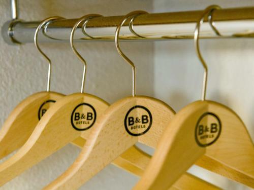 Hotel B&B H�tel Lieusaint Carr� S�nart