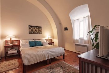 Hotel Domus Henrici