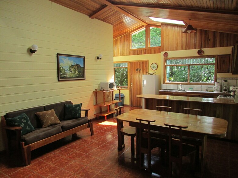 Mariposa Bed And Breakfast