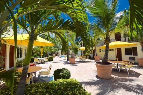 Hotel Surf Side Resort