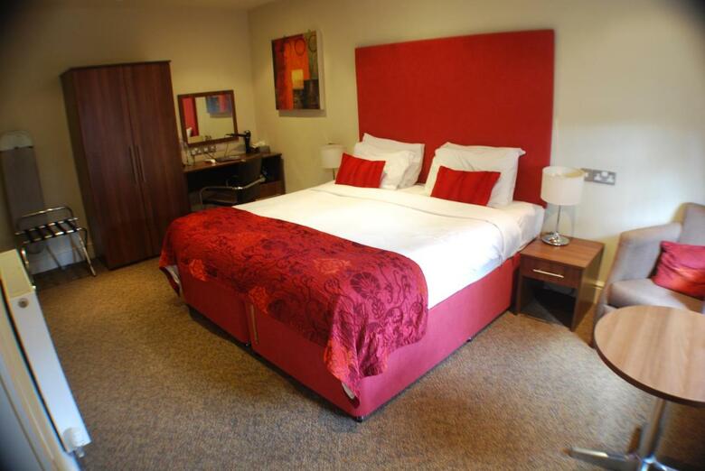 The Salisbury Hotel