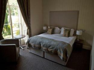 The Salisbury Hotel