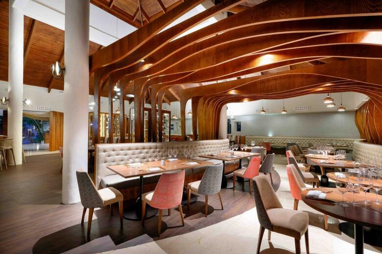 Hotel Grand Palladium Select B�varo