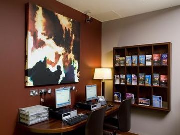 Hotel Express By Holiday Inn Dublin Airport