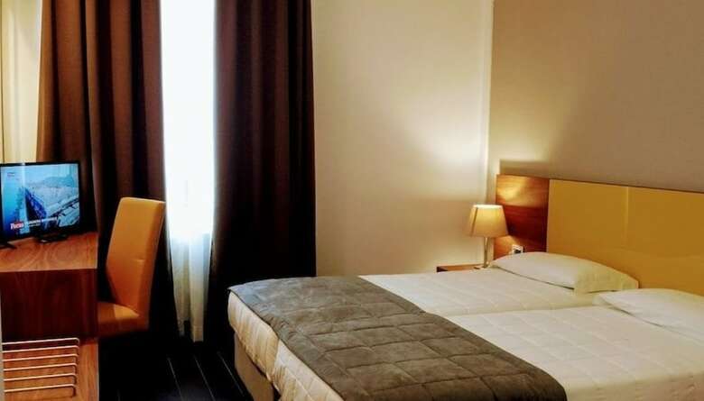 Hotel Sandalia