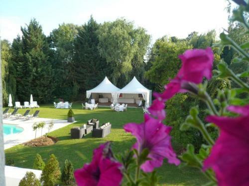 Hotel Les Jardins D'adalric