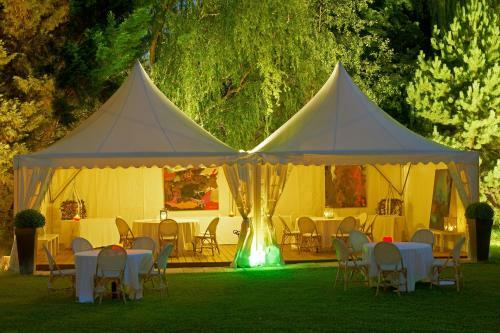 Hotel Les Jardins D'adalric