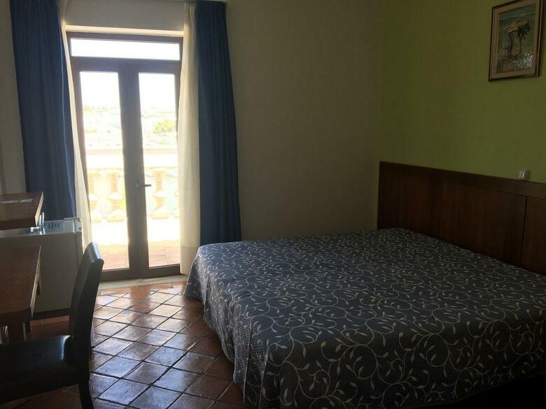 Hotel Residencial Mar�s