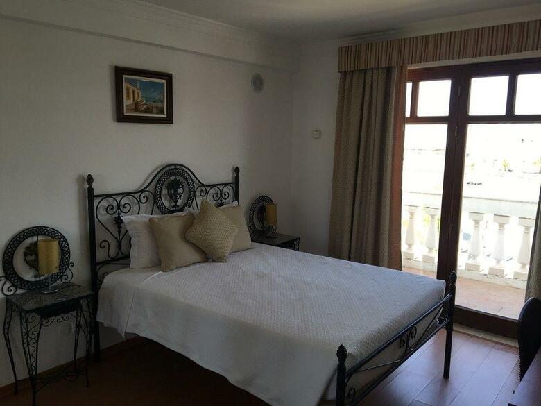 Hotel Residencial Mar�s