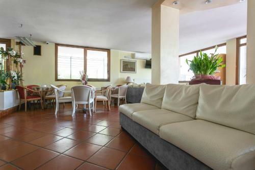 Hotel Deborah