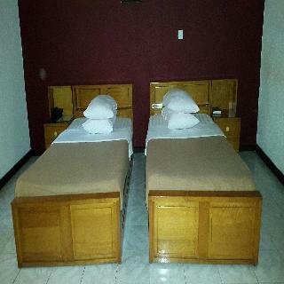 Sir Max Hotel