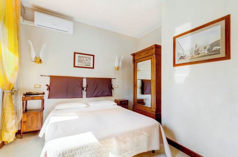 Hotel Original