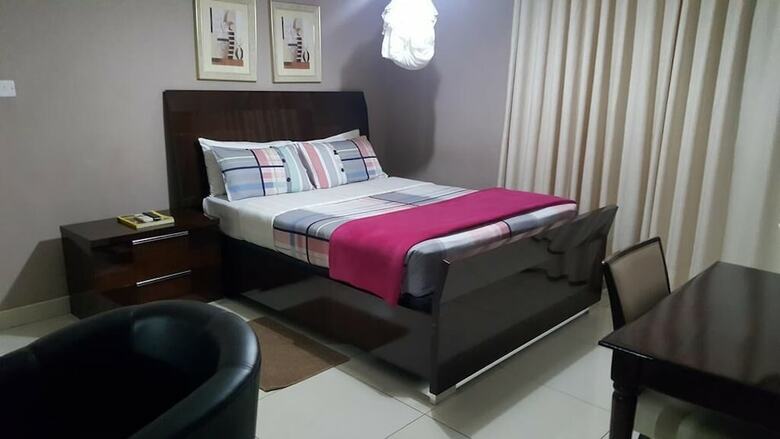 Cypress Executive Lodge