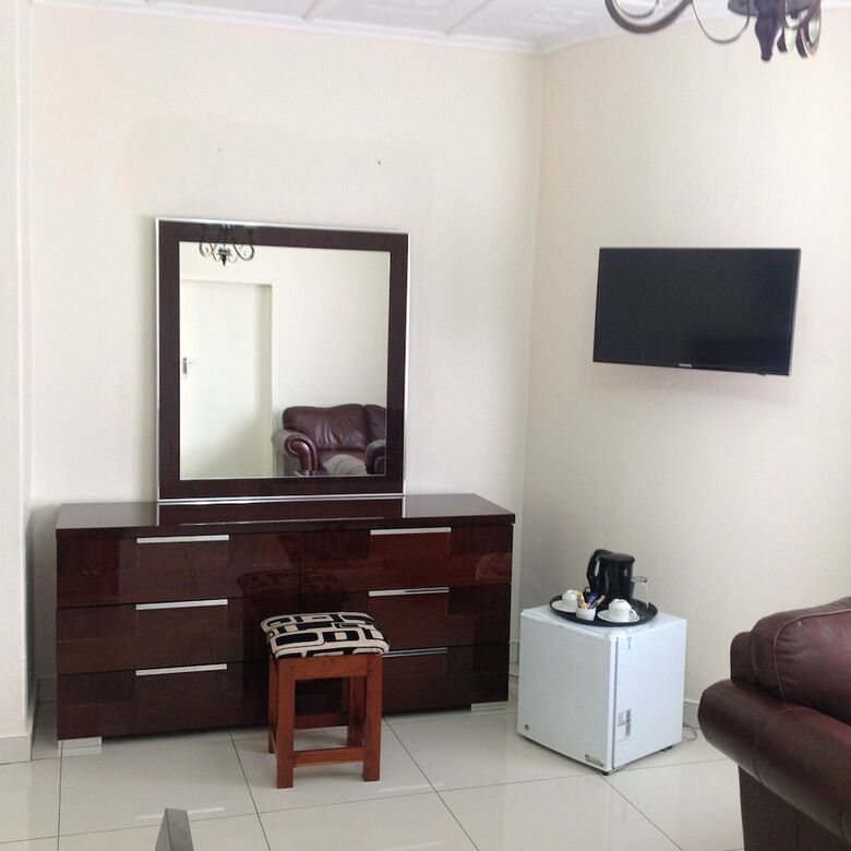 Cypress Executive Lodge