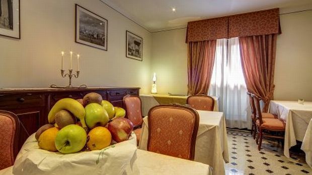 Hotel Portici