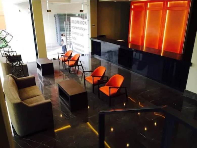 Mbm Red Sun Hotel