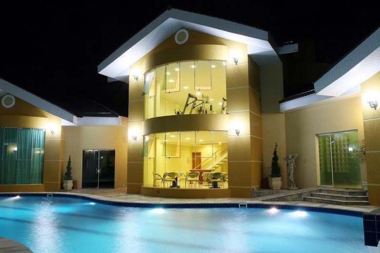 Barbur Plaza Hotel
