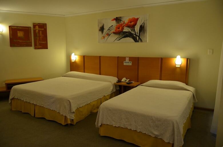 Barbur Plaza Hotel