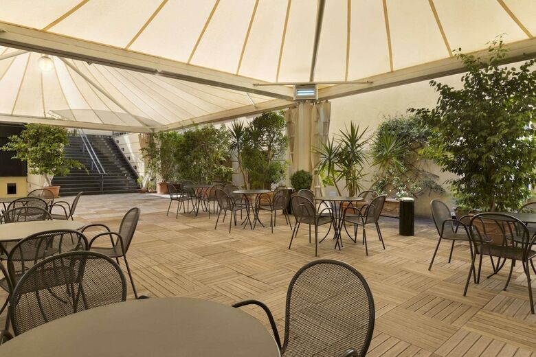 Hotel Ramada Naples